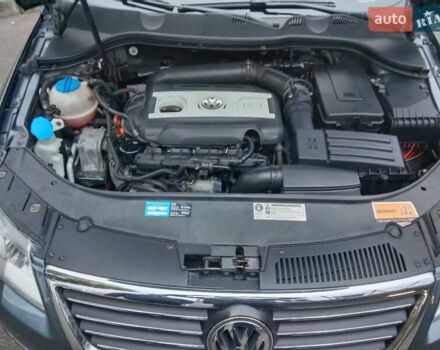 Серый Фольксваген Пассат, объемом двигателя 1.8 л и пробегом 210 тыс. км за 7850 $, фото 60 на Automoto.ua