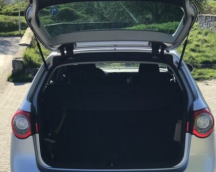 Сірий Фольксваген Пассат, об'ємом двигуна 1.6 л та пробігом 218 тис. км за 9478 $, фото 12 на Automoto.ua