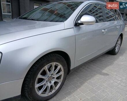 Сірий Фольксваген Пассат, об'ємом двигуна 1.97 л та пробігом 320 тис. км за 6300 $, фото 4 на Automoto.ua