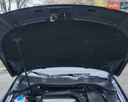 Серый Фольксваген Пассат, объемом двигателя 1.8 л и пробегом 210 тыс. км за 7850 $, фото 52 на Automoto.ua