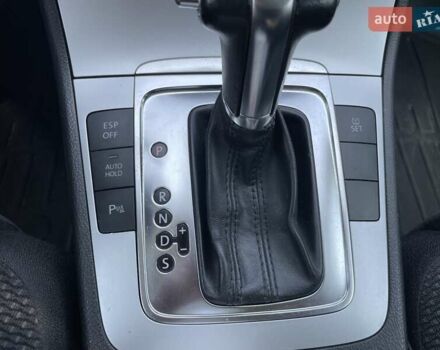 Серый Фольксваген Пассат, объемом двигателя 1.8 л и пробегом 370 тыс. км за 6299 $, фото 18 на Automoto.ua