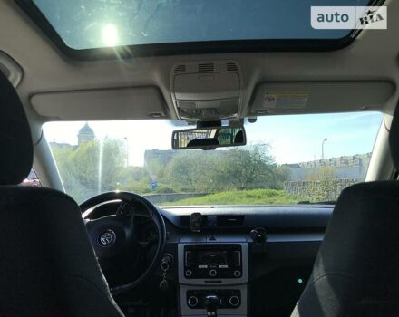 Сірий Фольксваген Пассат, об'ємом двигуна 1.6 л та пробігом 218 тис. км за 9478 $, фото 10 на Automoto.ua