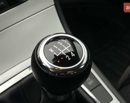 Серый Фольксваген Пассат, объемом двигателя 1.6 л и пробегом 245 тыс. км за 6500 $, фото 25 на Automoto.ua