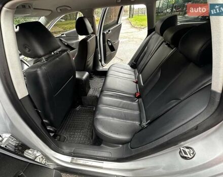 Фольксваген Пассат 2010 в Киеве на Automoto.ua Серый Фольксваген Пассат, объемом двигателя 2 л и пробегом 249 тыс. км за 6999 $, фото 27 на Automoto.ua