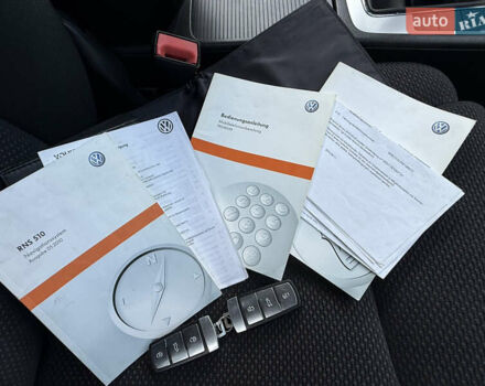 Серый Фольксваген Пассат, объемом двигателя 1.97 л и пробегом 351 тыс. км за 6999 $, фото 43 на Automoto.ua