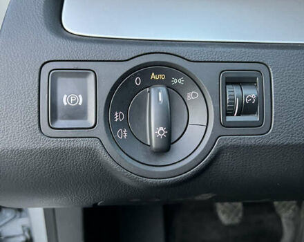 Сірий Фольксваген Пассат, об'ємом двигуна 2 л та пробігом 214 тис. км за 8300 $, фото 18 на Automoto.ua