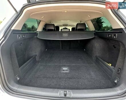 Фольксваген Пассат 2010 в Коростене на Automoto.ua Серый Фольксваген Пассат, объемом двигателя 1.97 л и пробегом 320 тыс. км за 9700 $, фото 4 на Automoto.ua