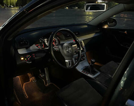 Серый Фольксваген Пассат, объемом двигателя 2 л и пробегом 302 тыс. км за 7300 $, фото 38 на Automoto.ua