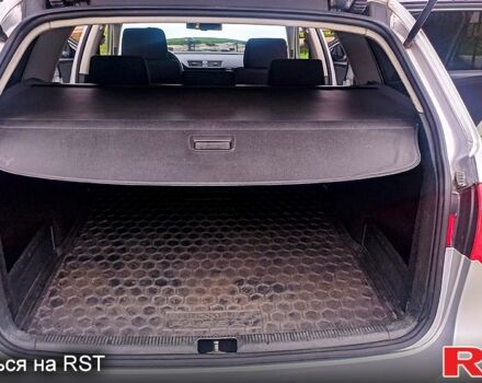 Фольксваген Пассат 2010 в Харькове на Automoto.ua Серый Фольксваген Пассат, объемом двигателя 1.6 л и пробегом 248 тыс. км за 5900 $, фото 9 на Automoto.ua