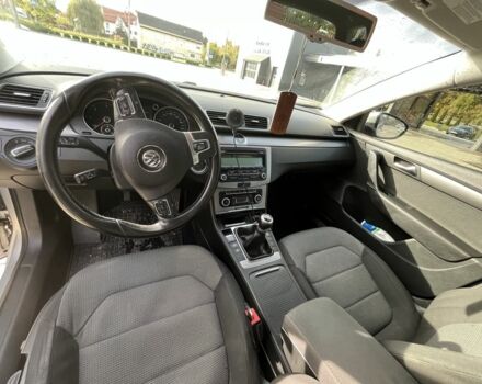 Серый Фольксваген Пассат, объемом двигателя 2 л и пробегом 380 тыс. км за 8500 $, фото 3 на Automoto.ua