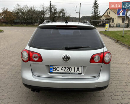 Серый Фольксваген Пассат, объемом двигателя 1.97 л и пробегом 305 тыс. км за 7000 $, фото 12 на Automoto.ua