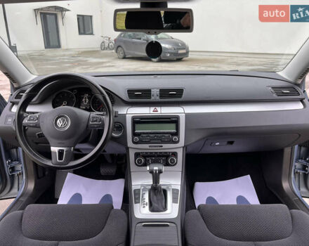 Серый Фольксваген Пассат, объемом двигателя 1.8 л и пробегом 141 тыс. км за 7500 $, фото 16 на Automoto.ua