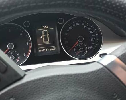 Сірий Фольксваген Пассат, об'ємом двигуна 1.6 л та пробігом 260 тис. км за 8000 $, фото 7 на Automoto.ua