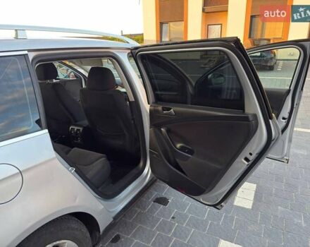 Сірий Фольксваген Пассат, об'ємом двигуна 1.6 л та пробігом 281 тис. км за 8350 $, фото 12 на Automoto.ua