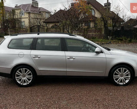 Серый Фольксваген Пассат, объемом двигателя 1.6 л и пробегом 245 тыс. км за 6500 $, фото 4 на Automoto.ua