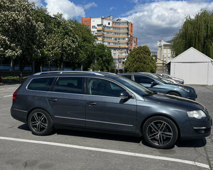 Серый Фольксваген Пассат, объемом двигателя 2 л и пробегом 302 тыс. км за 7300 $, фото 6 на Automoto.ua