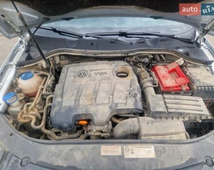 Серый Фольксваген Пассат, объемом двигателя 1.6 л и пробегом 290 тыс. км за 6800 $, фото 2 на Automoto.ua