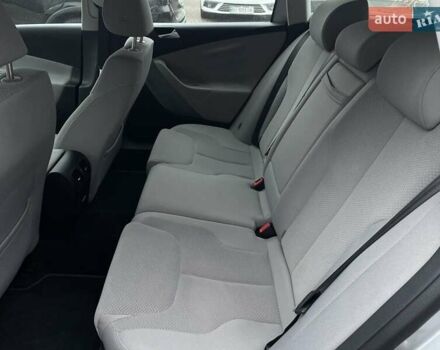 Сірий Фольксваген Пассат, об'ємом двигуна 1.4 л та пробігом 202 тис. км за 6800 $, фото 20 на Automoto.ua