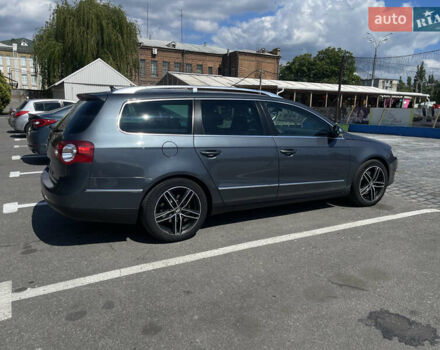 Серый Фольксваген Пассат, объемом двигателя 2 л и пробегом 302 тыс. км за 7300 $, фото 7 на Automoto.ua