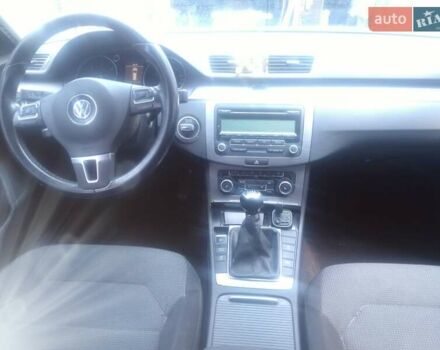 Сірий Фольксваген Пассат, об'ємом двигуна 1.6 л та пробігом 279 тис. км за 8500 $, фото 9 на Automoto.ua