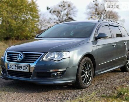 Серый Фольксваген Пассат, объемом двигателя 1.6 л и пробегом 214 тыс. км за 8200 $, фото 1 на Automoto.ua