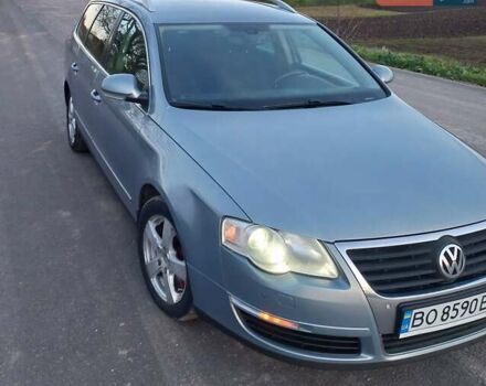 Фольксваген Пассат 2010 в Збараже на Automoto.ua Серый Фольксваген Пассат, объемом двигателя 1.6 л и пробегом 350 тыс. км за 6199 $, фото 1 на Automoto.ua