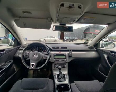 Серый Фольксваген Пассат, объемом двигателя 1.6 л и пробегом 350 тыс. км за 6300 $, фото 13 на Automoto.ua