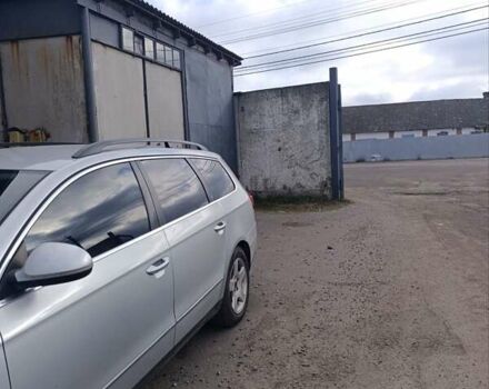 Серый Фольксваген Пассат, объемом двигателя 1.97 л и пробегом 240 тыс. км за 7000 $, фото 5 на Automoto.ua