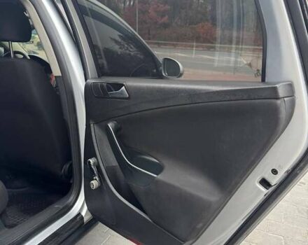 Серый Фольксваген Пассат, объемом двигателя 1.6 л и пробегом 350 тыс. км за 6200 $, фото 20 на Automoto.ua