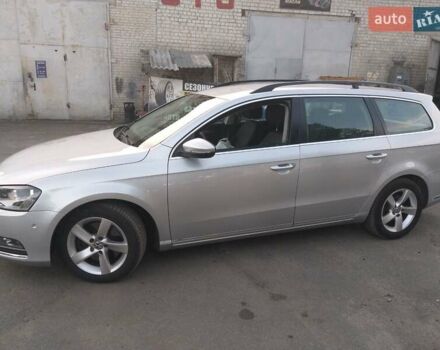 Сірий Фольксваген Пассат, об'ємом двигуна 1.8 л та пробігом 180 тис. км за 10400 $, фото 2 на Automoto.ua