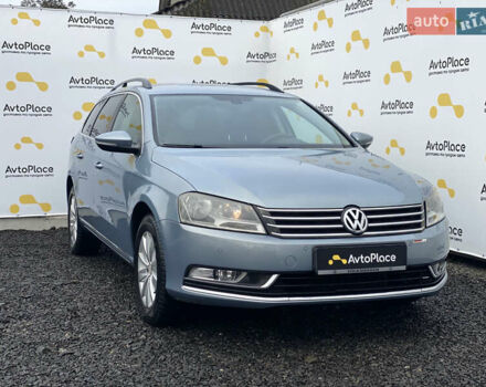 Серый Фольксваген Пассат, объемом двигателя 1.6 л и пробегом 285 тыс. км за 8200 $, фото 79 на Automoto.ua