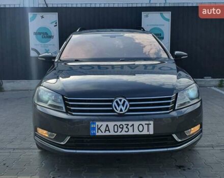 Серый Фольксваген Пассат, объемом двигателя 1.6 л и пробегом 319 тыс. км за 8500 $, фото 1 на Automoto.ua