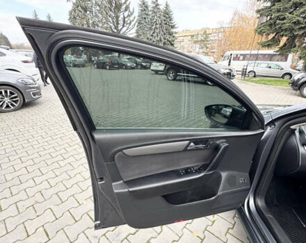 Серый Фольксваген Пассат, объемом двигателя 1.97 л и пробегом 303 тыс. км за 9599 $, фото 18 на Automoto.ua