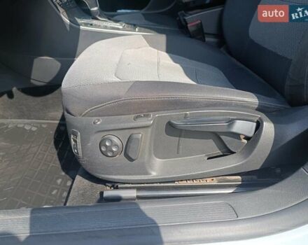 Серый Фольксваген Пассат, объемом двигателя 2 л и пробегом 262 тыс. км за 10600 $, фото 9 на Automoto.ua