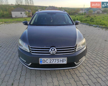 Сірий Фольксваген Пассат, об'ємом двигуна 2 л та пробігом 334 тис. км за 9000 $, фото 12 на Automoto.ua