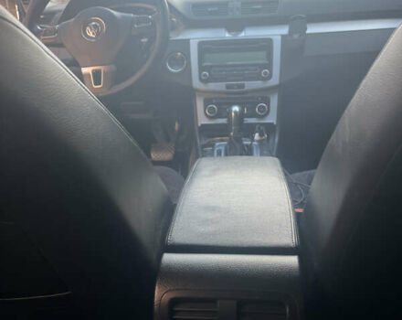 Серый Фольксваген Пассат, объемом двигателя 1.97 л и пробегом 331 тыс. км за 8200 $, фото 8 на Automoto.ua