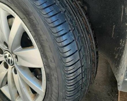 Сірий Фольксваген Пассат, об'ємом двигуна 2 л та пробігом 315 тис. км за 9600 $, фото 9 на Automoto.ua