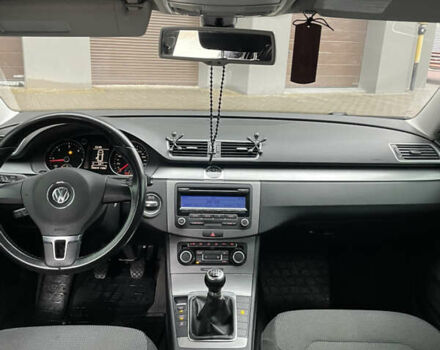 Сірий Фольксваген Пассат, об'ємом двигуна 1.6 л та пробігом 340 тис. км за 7800 $, фото 6 на Automoto.ua