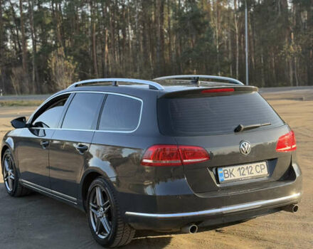 Серый Фольксваген Пассат, объемом двигателя 2 л и пробегом 363 тыс. км за 11000 $, фото 6 на Automoto.ua