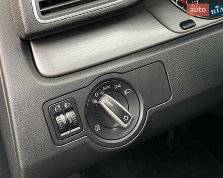 Серый Фольксваген Пассат, объемом двигателя 1.6 л и пробегом 285 тыс. км за 8200 $, фото 32 на Automoto.ua