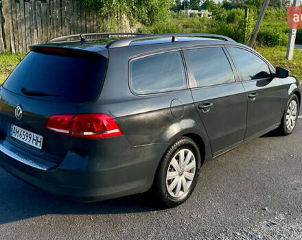 Серый Фольксваген Пассат, объемом двигателя 1.6 л и пробегом 370 тыс. км за 8500 $, фото 5 на Automoto.ua