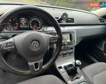 Сірий Фольксваген Пассат, об'ємом двигуна 1.6 л та пробігом 307 тис. км за 8800 $, фото 26 на Automoto.ua