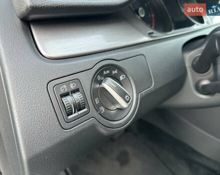 Сірий Фольксваген Пассат, об'ємом двигуна 1.8 л та пробігом 234 тис. км за 8500 $, фото 18 на Automoto.ua