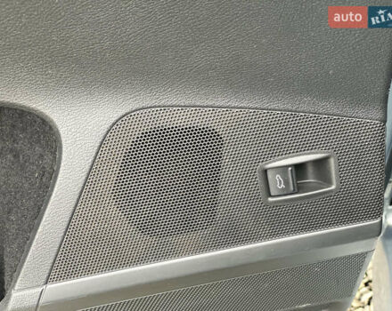 Серый Фольксваген Пассат, объемом двигателя 1.6 л и пробегом 285 тыс. км за 8200 $, фото 68 на Automoto.ua