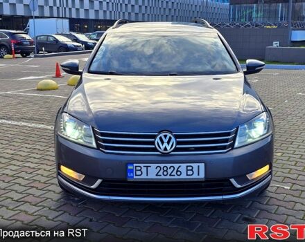 Серый Фольксваген Пассат, объемом двигателя 2 л и пробегом 335 тыс. км за 8500 $, фото 2 на Automoto.ua