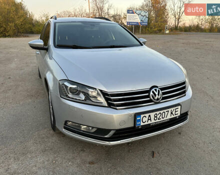 Серый Фольксваген Пассат, объемом двигателя 1.6 л и пробегом 276 тыс. км за 7000 $, фото 2 на Automoto.ua