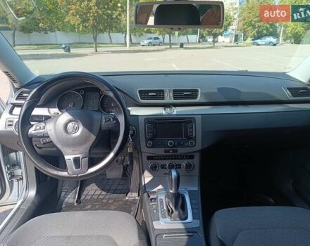 Серый Фольксваген Пассат, объемом двигателя 2 л и пробегом 262 тыс. км за 10600 $, фото 10 на Automoto.ua