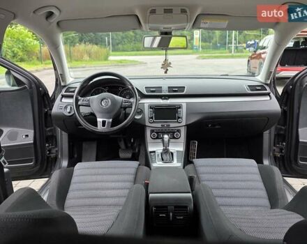 Серый Фольксваген Пассат, объемом двигателя 1.4 л и пробегом 264 тыс. км за 8800 $, фото 63 на Automoto.ua