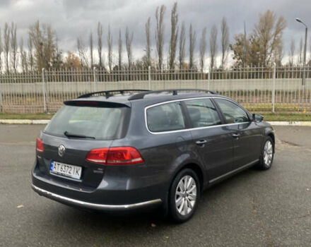 Фольксваген Пассат 2011 в Киеве на Automoto.ua Серый Фольксваген Пассат, объемом двигателя 1.6 л и пробегом 294 тыс. км за 8200 $, фото 2 на Automoto.ua