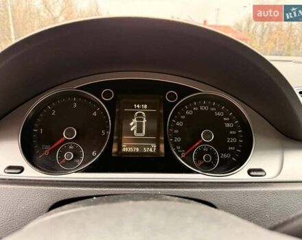 Серый Фольксваген Пассат, объемом двигателя 1.6 л и пробегом 493 тыс. км за 7999 $, фото 27 на Automoto.ua